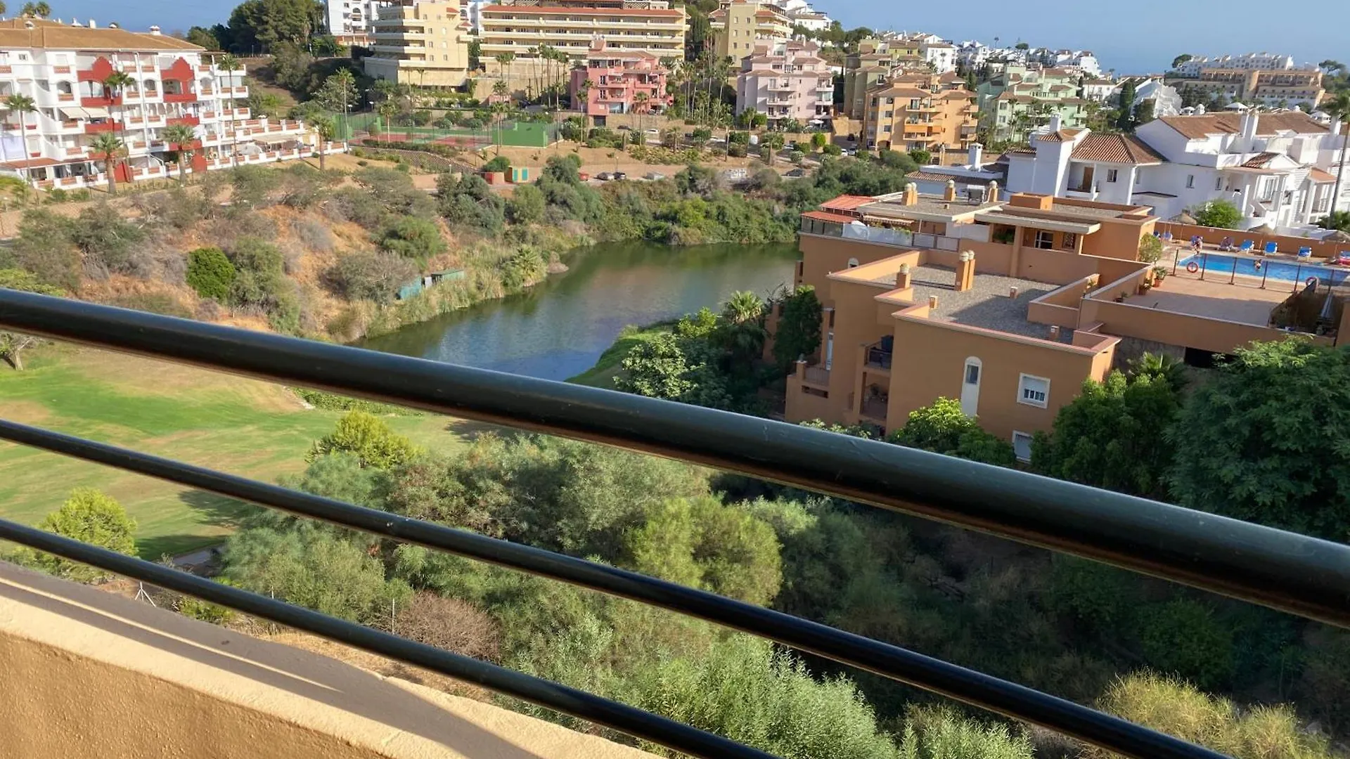 Duplex Con Piscina, Parking Y Golf Lägenhet Sitio de Calahonda